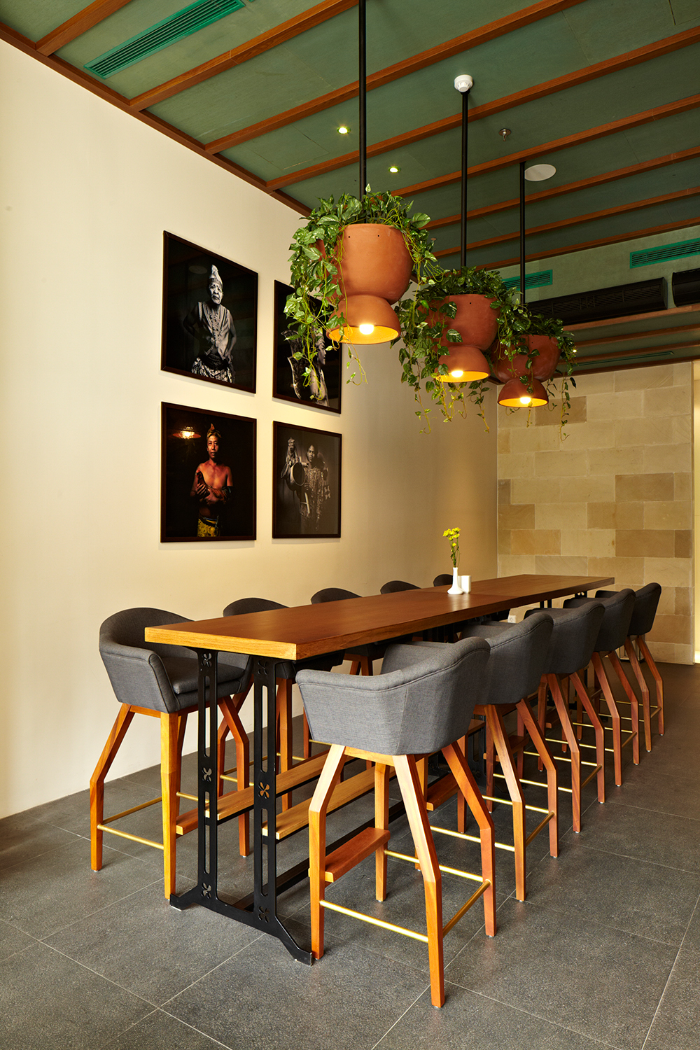 restaurant bar hoteldesign furnituredesign interiordesign