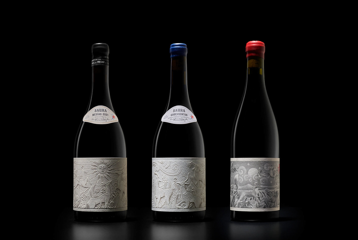bottle bottle label design brand identity design ILLUSTRATION  label design Packaging product packaging wine