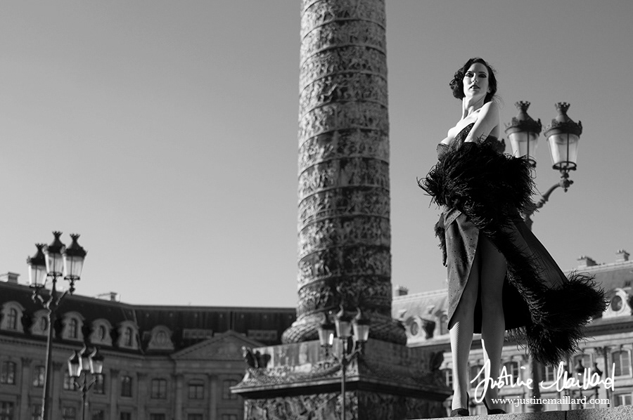 Photographie noir et blanc Couleur art landart installations performances femme