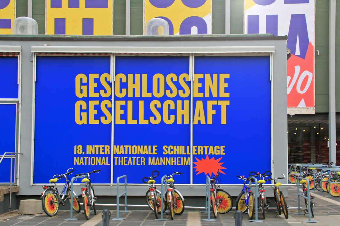 Schillertage mannheim Nationaltheater Mannheim Geschlossene Gesellschaft amazing wow yeah formdusche berlin reklame werbung festival Willkommen