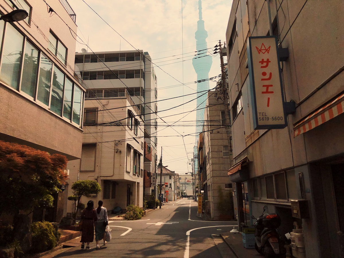 tokyo japan shot on iphone iphone 8 plus apple Travel Street alley Retro cityscape