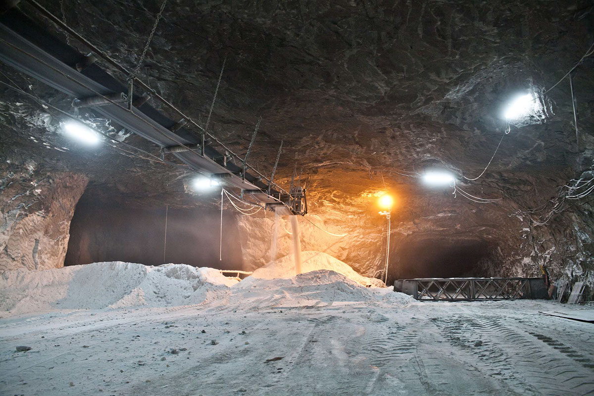 Italy sicily mine Salt reportage