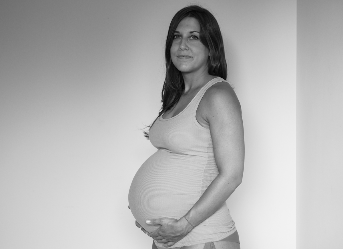 woman pregnant donna donne Femminile incinta maternità black and white bianco e nero women