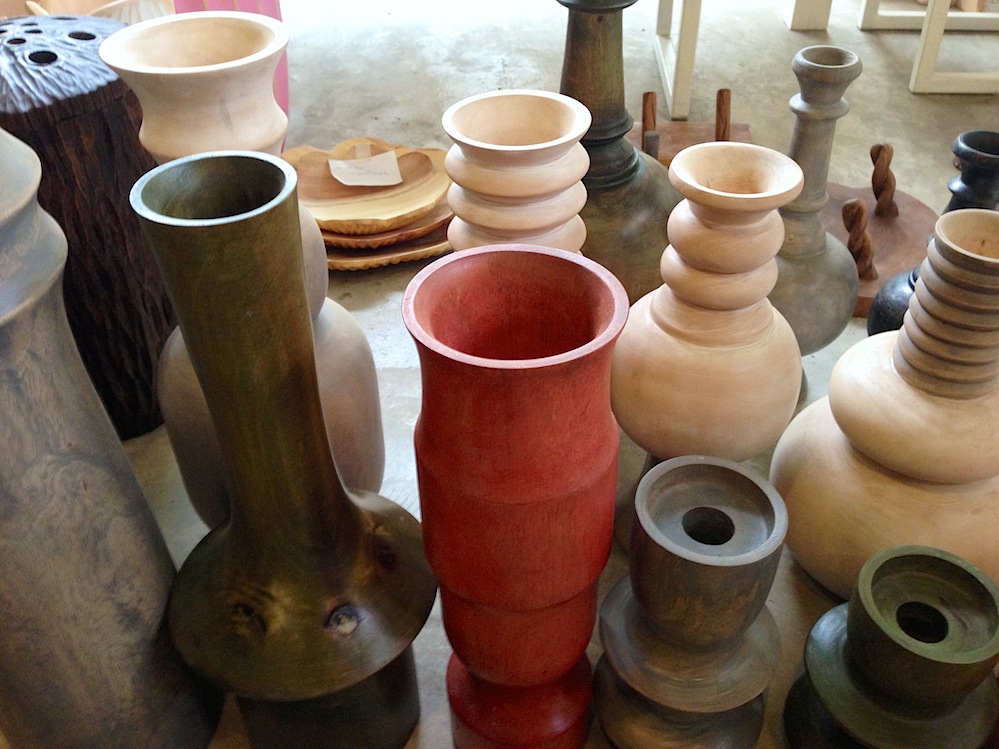 wood grain anczelowitz natural Thailand Vase vessel home decor accessories tabletop acacia color Mango design