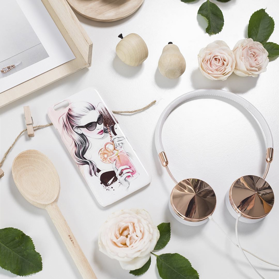 cristina alonso The Dairy phone phone case iphone Style fashion+ feminine trends product Packaging+ print beauty