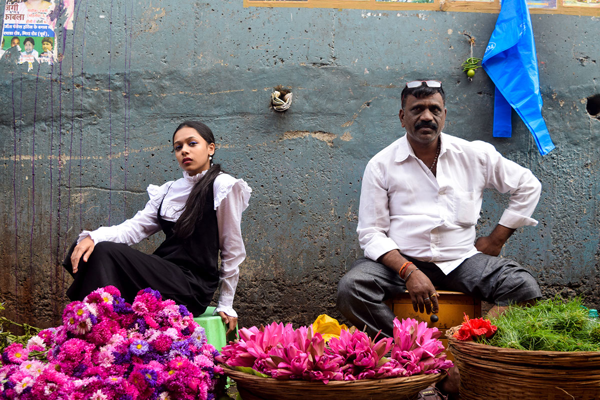 Photo Essay Photography  Fashion  outdoor shoot street photography dadar MUMBAI Flower Market flower Dadar Flower Market