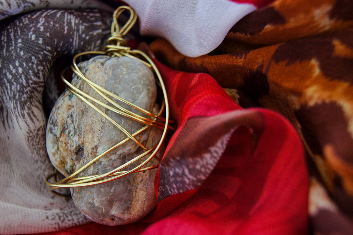 jewelry rocks wraps