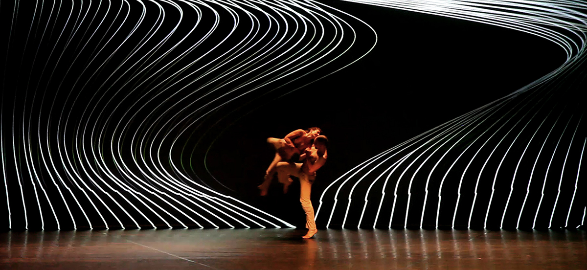 interactive performance interactive art DANCE   electronic music real-time generated