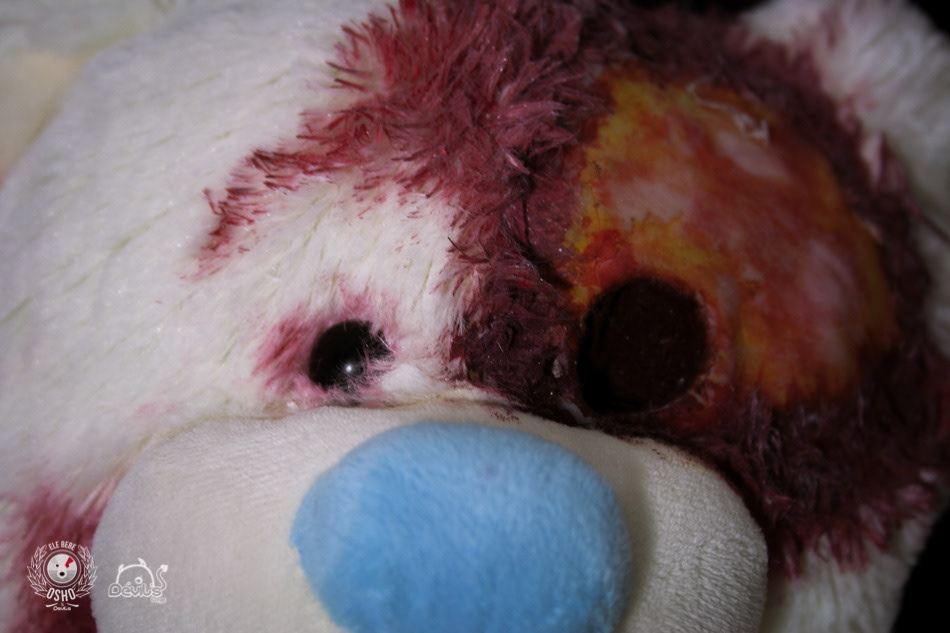 oso toy red design toy colombia medellin virus bear plush toy blood bones skull brain dead zombie