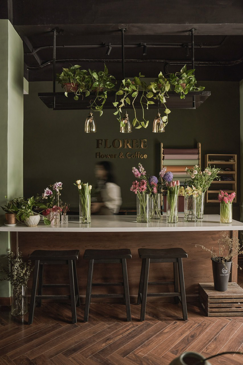 interior design  Classic Flower Shop coffee shop Brand Design