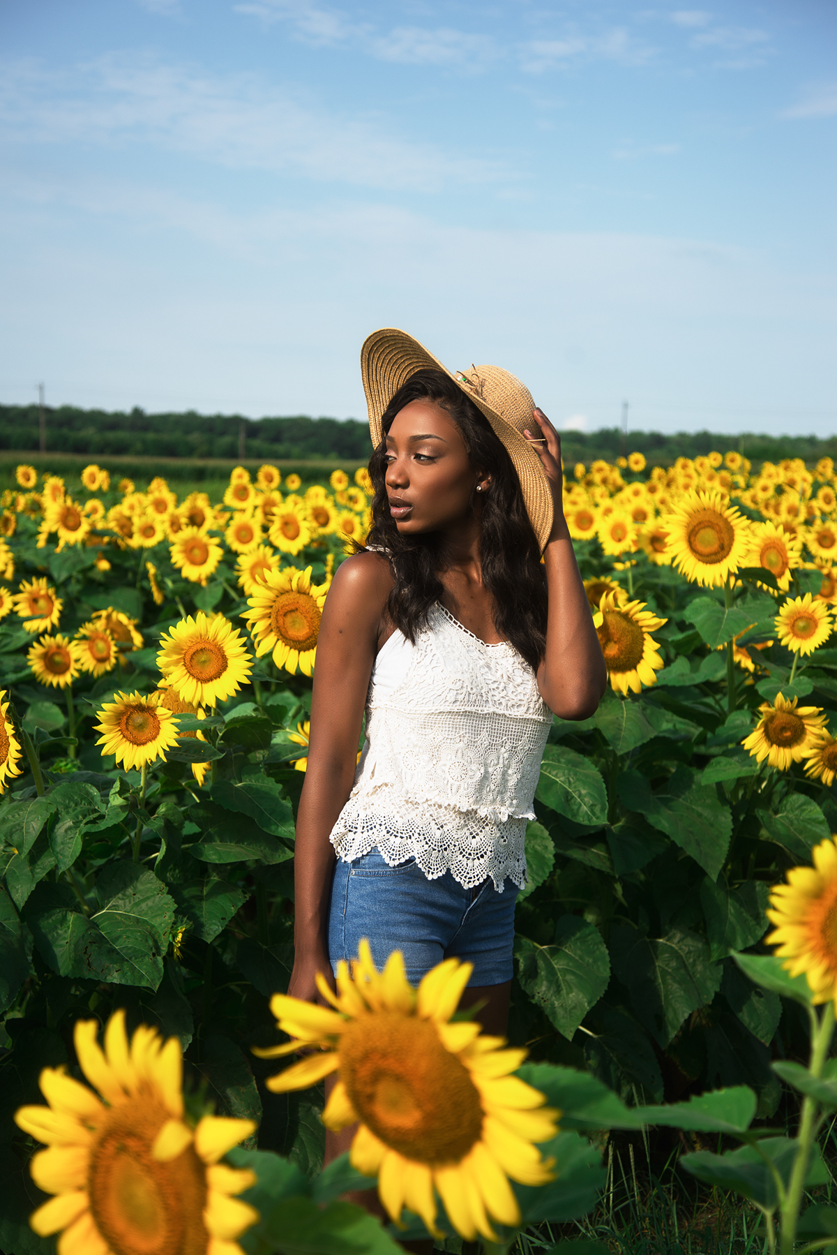 Adobe Portfolio Sunflowers portrait summer field african american Young 20s model Memphis Portraiture Nikon