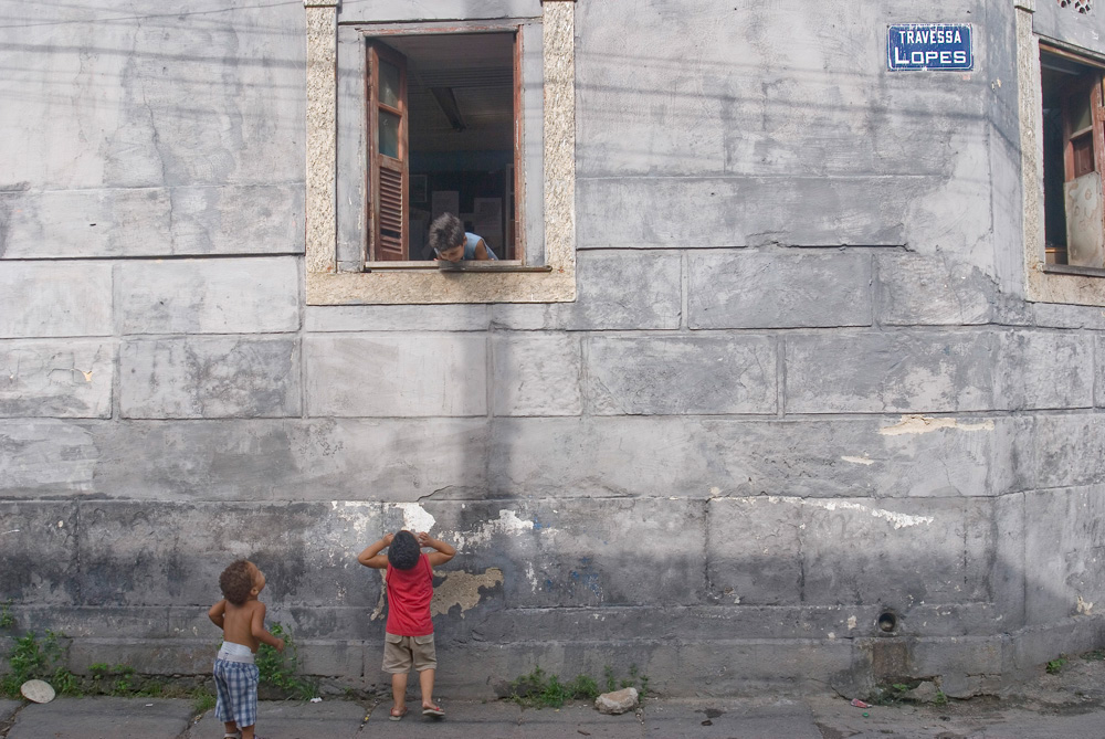 africa janeiro Tanzania animals Arusha Brazil children Documentary  Latvia Poverty Riga rio de spaces street life walls