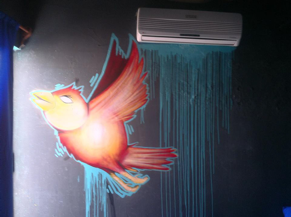 bird graff aerosol Grafiti