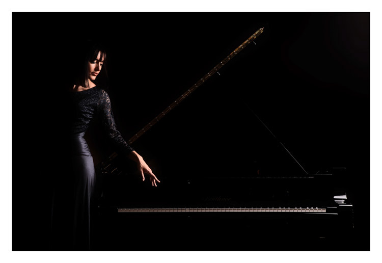 Irena Piano photo
