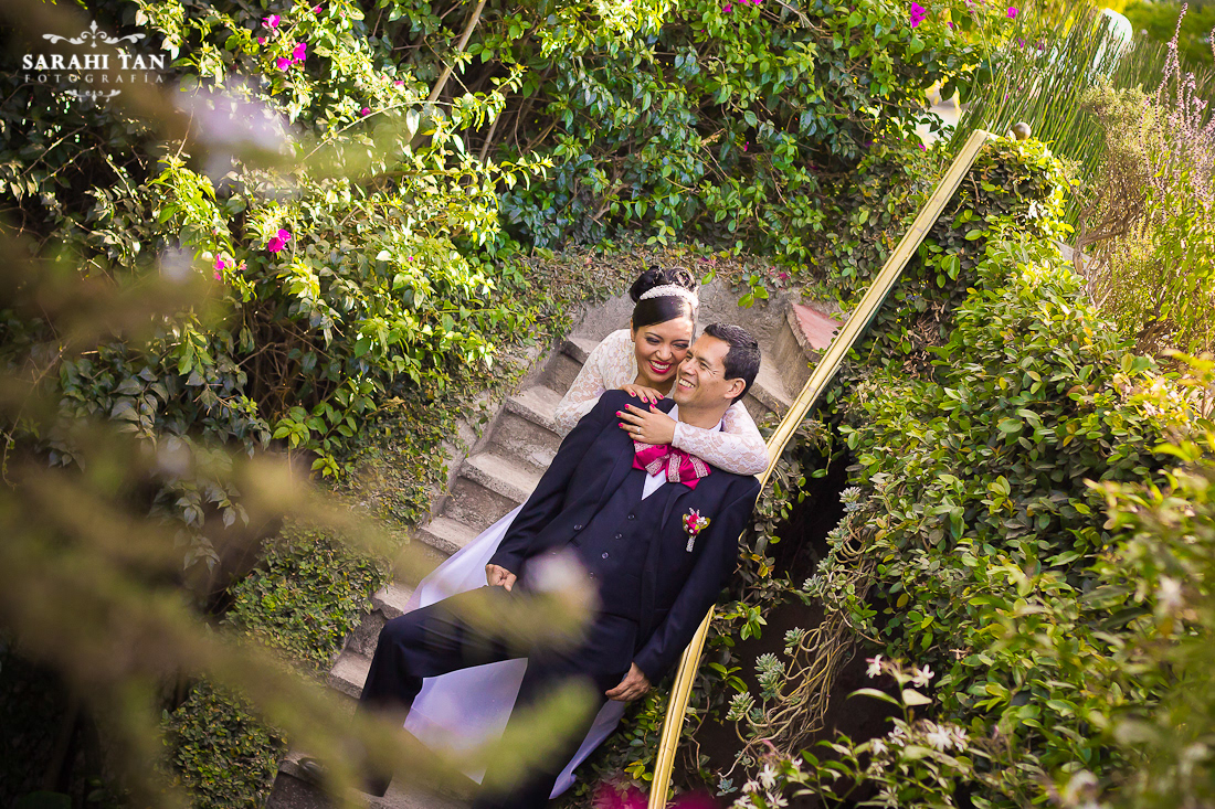 mexico charros couple bride groom Antigua Guatemala photoshoot Mesón Panza Verde