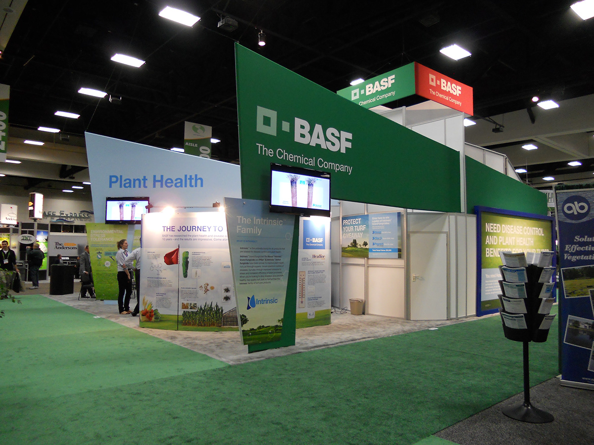 Trade Show  booth golf plant health turf