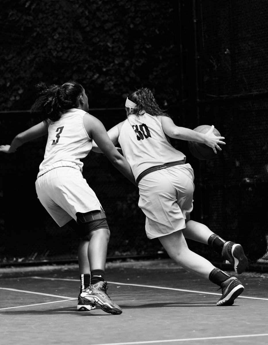 Nike nike basketball basketball street ball West 4th Cage black and white Photography  Sport Photogrpahy action photogrpahy