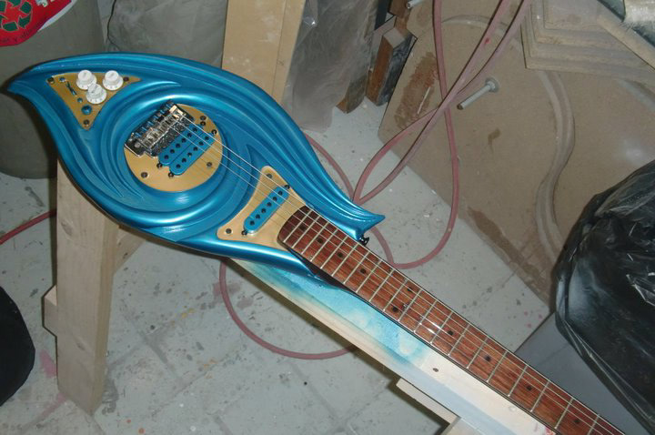 guitar fender squier Custom bass