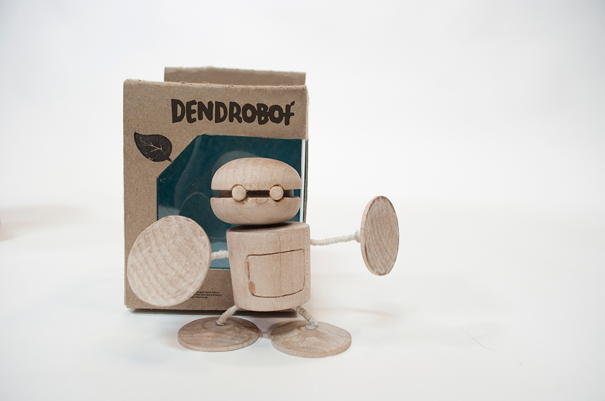 robot toy Packaging wood wooden Organica figures product