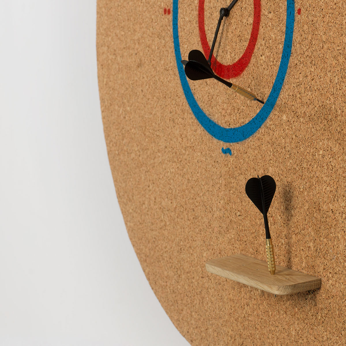target cork Dart Game organizer clock wallcloack pinboard Open Space working area