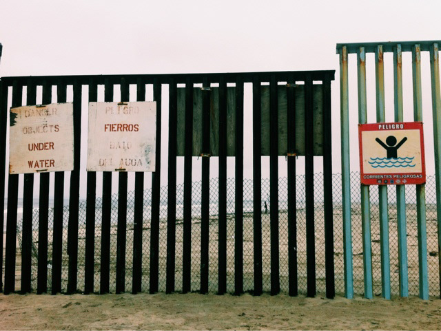 mexico tijuana border borderline FRONTERA