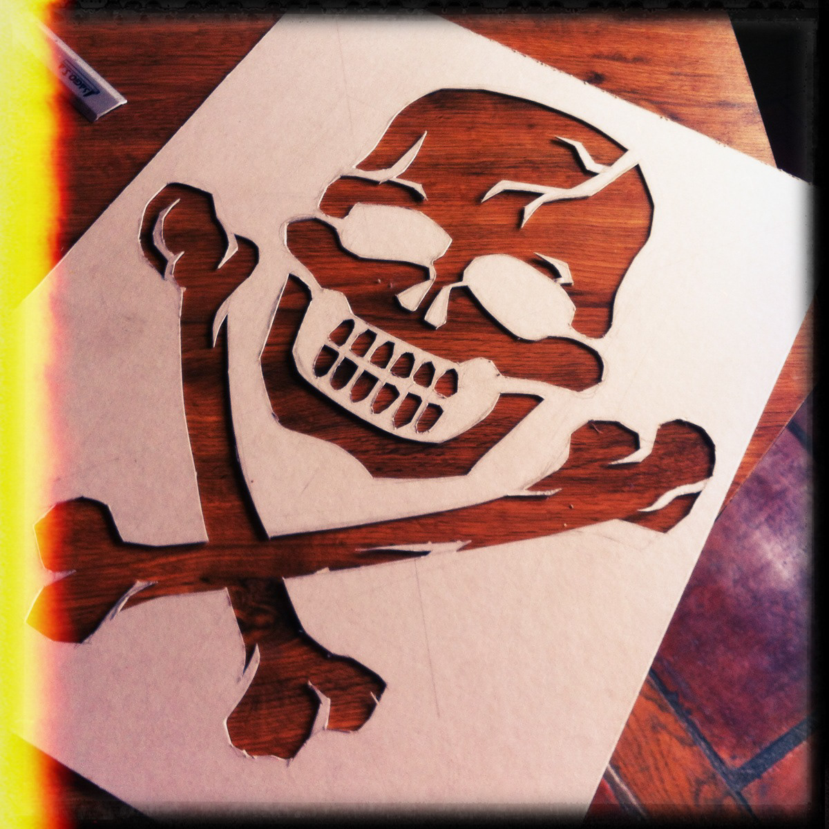 skull jolly roger pirates MAcross bar beer stencil Street calavera rageforst Robotech