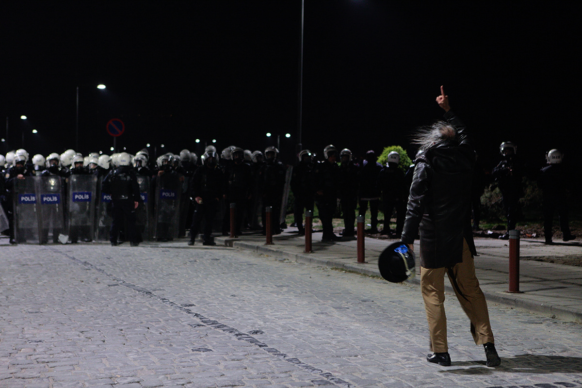 protest berkin elvan anti government response Turkey occupy izmir gezi Soma anniversary toma violence demonstrate tear Gas
