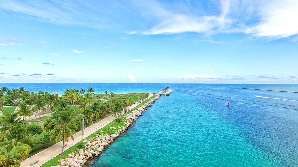 Aerial miami cruise DJI phantom florida southbeach Miami2you paradise Sunny best usa Ocean