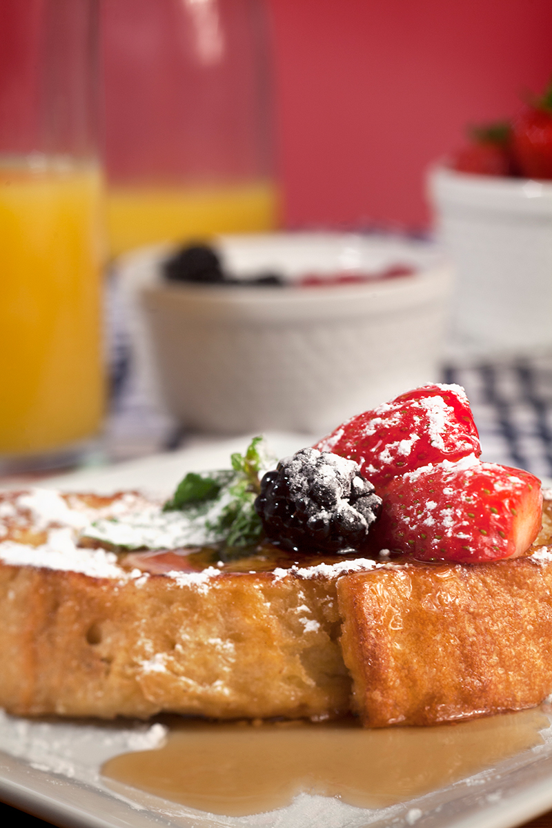 Food  photo studio lighting French Toast styling  breakfast fresh strawberry blackberry digital photo Canon