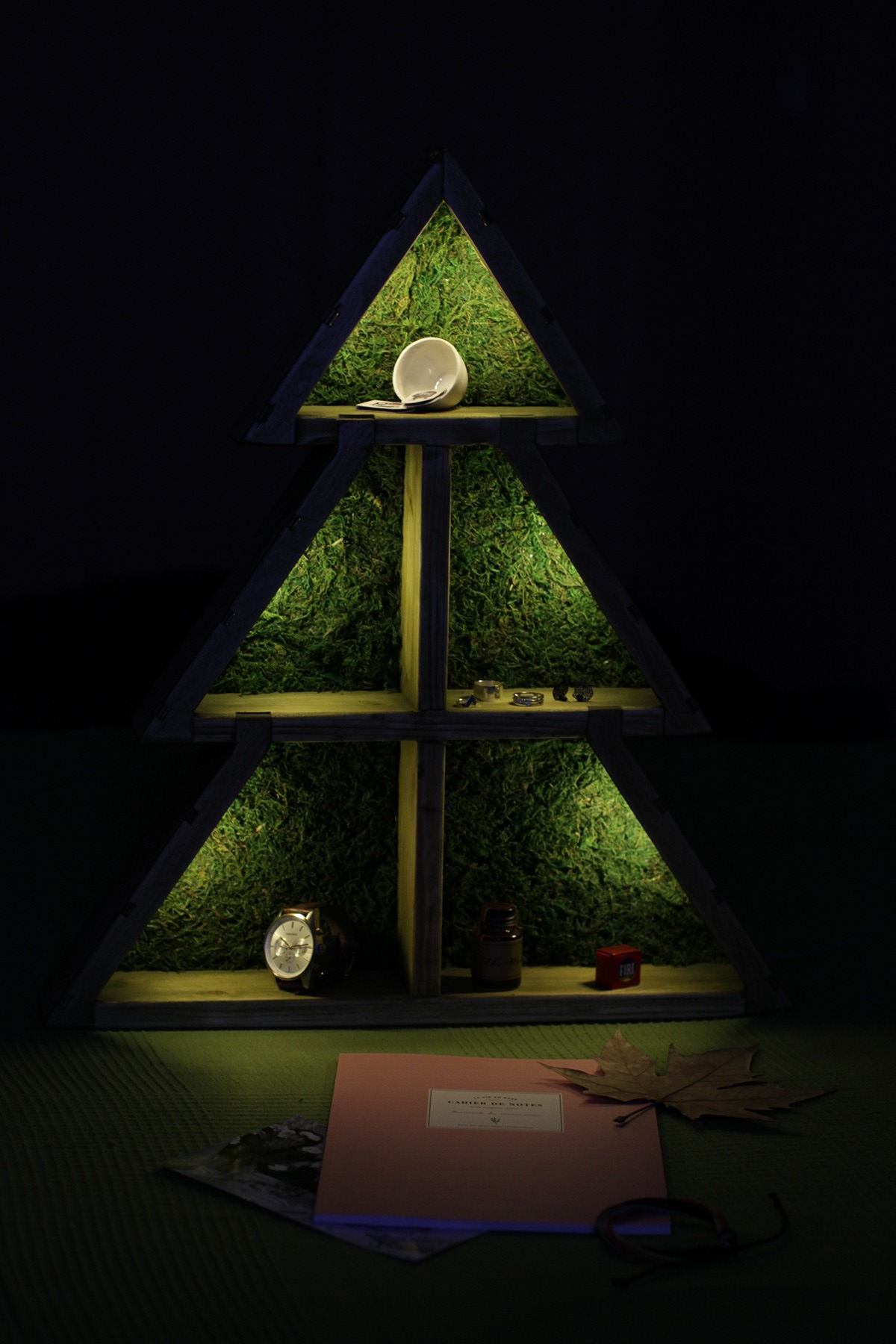 Shelf Lamp showcase wood moss plywood fir-tree spruce christmas Tree