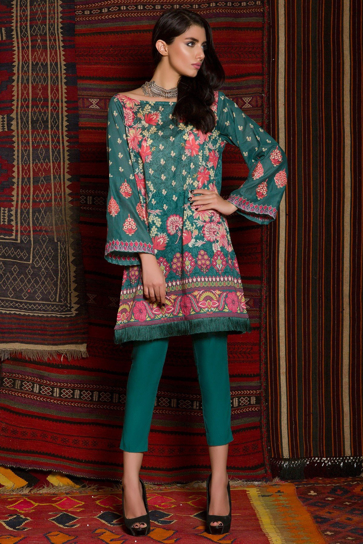 print design colors hues Embroidery SILK fabric motif mughal geometrics
