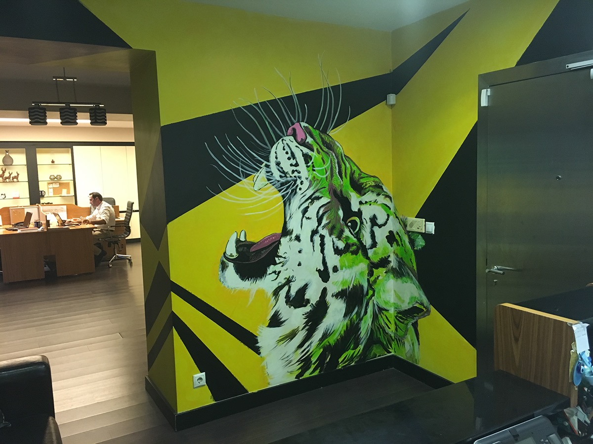 tiger Mural istanbul acrylic Office Entrance