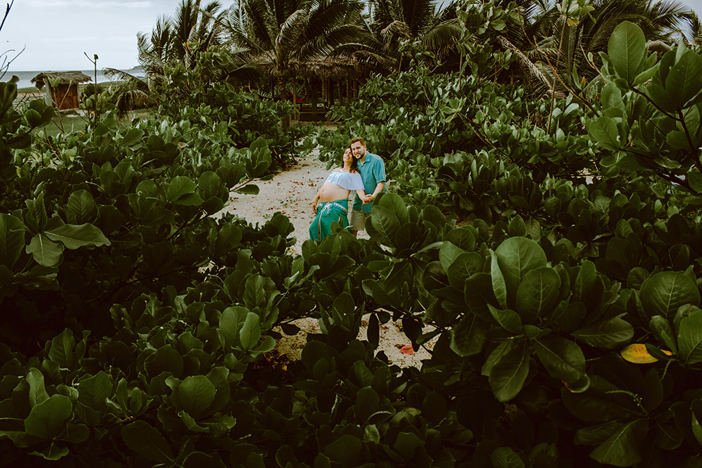 Ecuador italia pregnant embarazo Sesion de Fotos shortfilm lovestory Playas ecuador Fine Art Photo