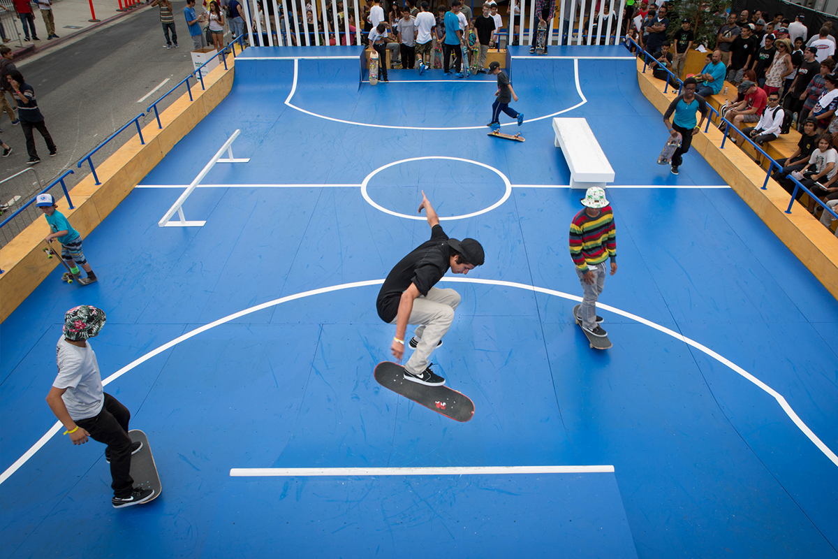 Nike nike sb skateboarding skate hovercraft hovercraft studio