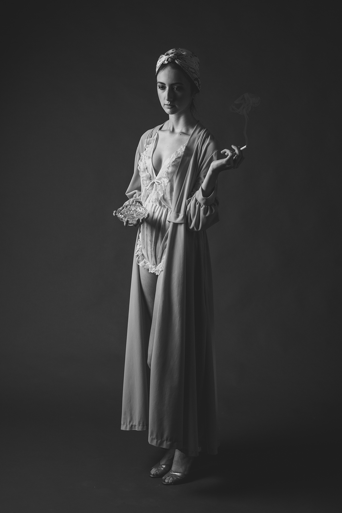 light lighting studio art model vintage Clothing digital girl woman black and white color editorial portraits night