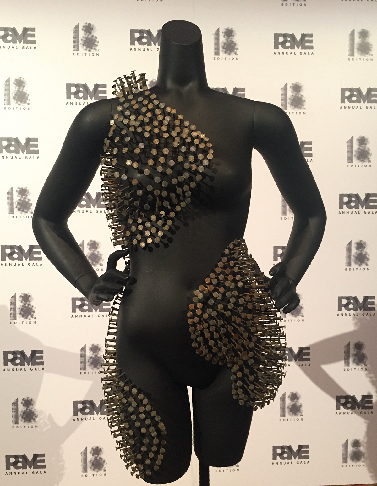mannequin pave nails Gala sculpture dot matrix