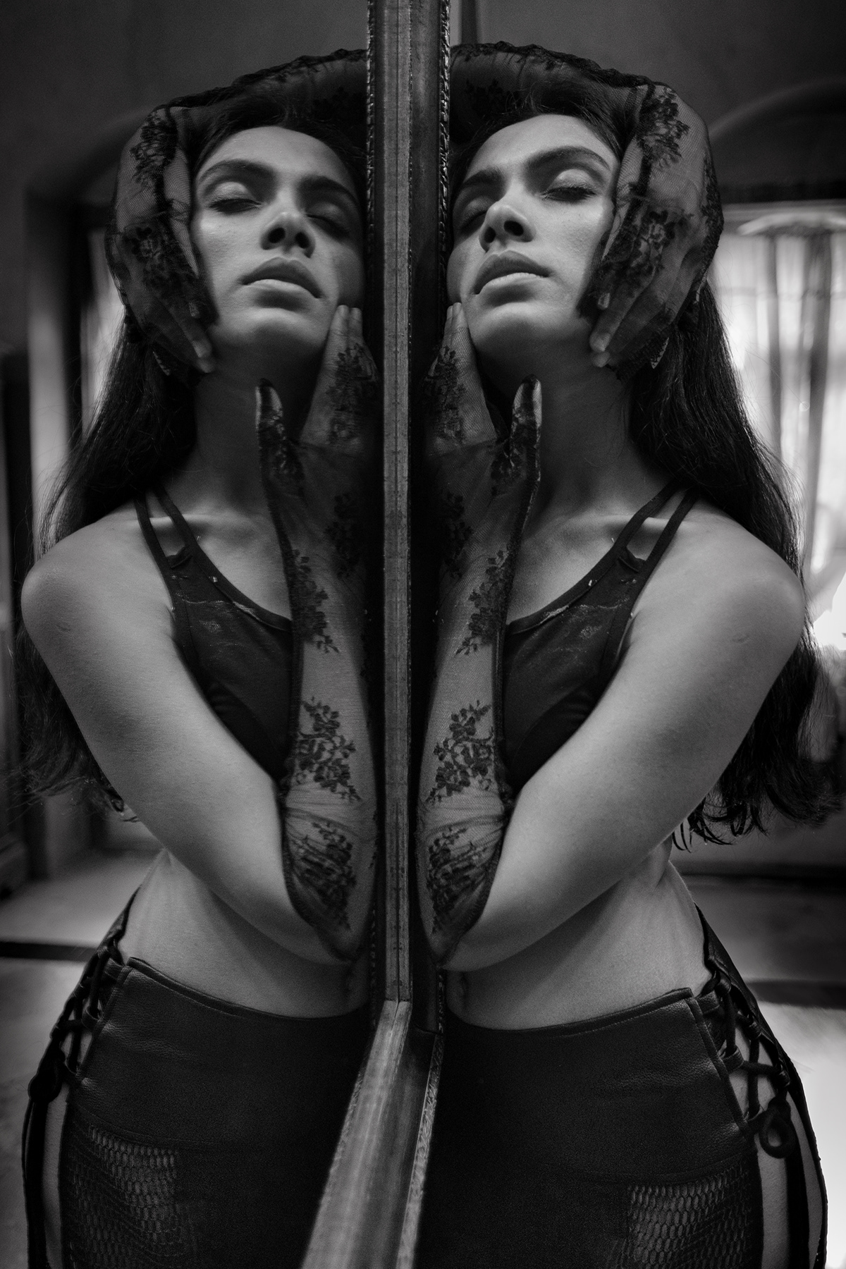 black and white designer Fashion  India mariette valsan model sexy