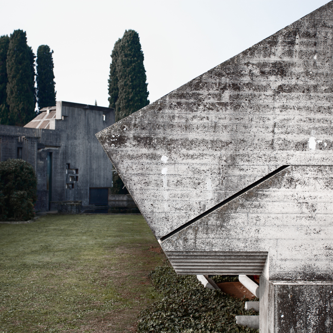carlo scarpa Carlo scarpa tomba Brion cemetery veneto Italy italia San Vito D'Altivole architettura