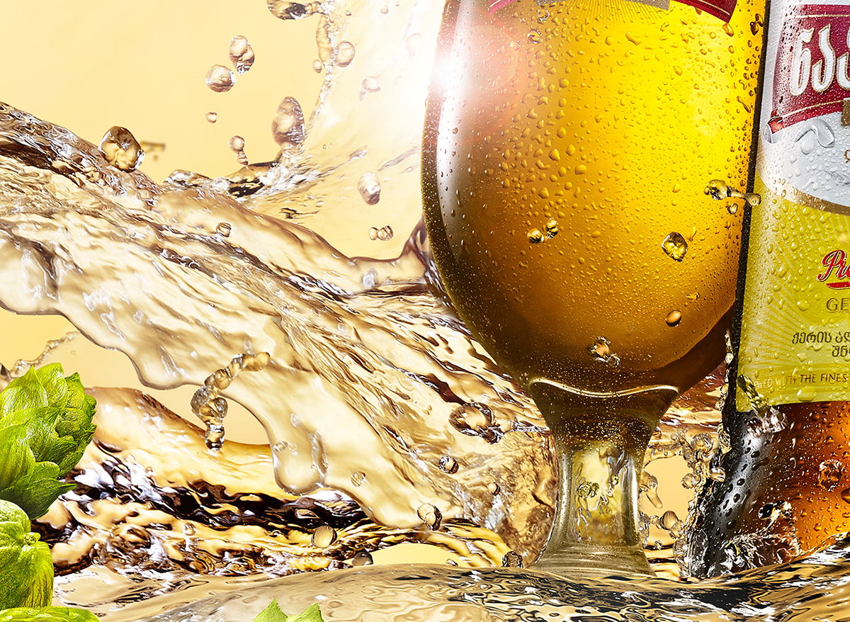 Adobe Portfolio beer retouch splash explosion water wave glass yellow advertise digital creative Realism studio drink Post Production