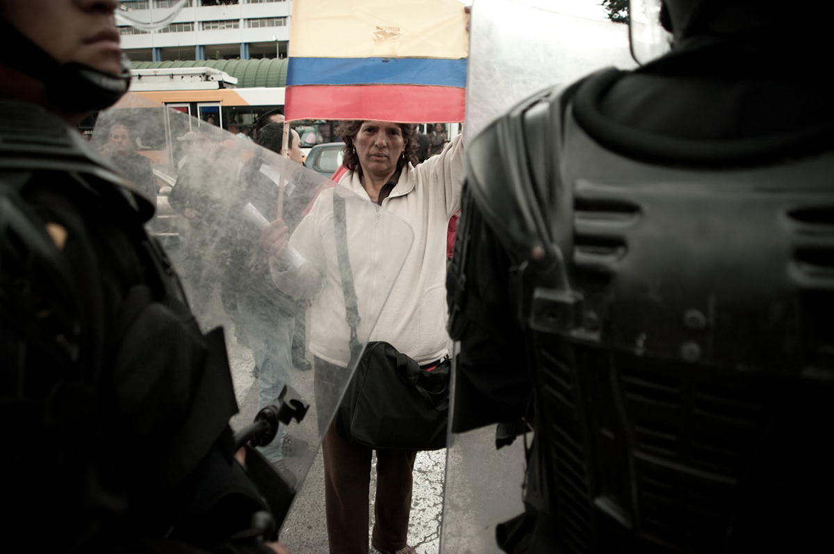 march luis herrera 8 de marzo Manifestaciones  ecuador izquierda Ecuador