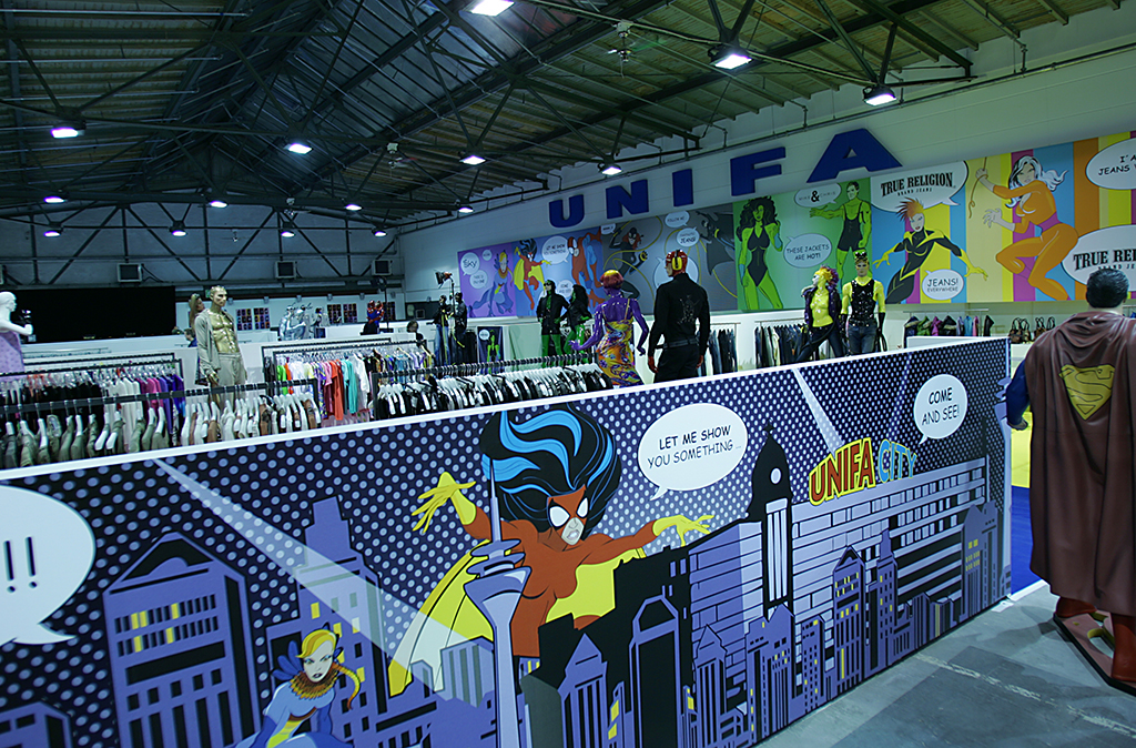 messestand comic Style