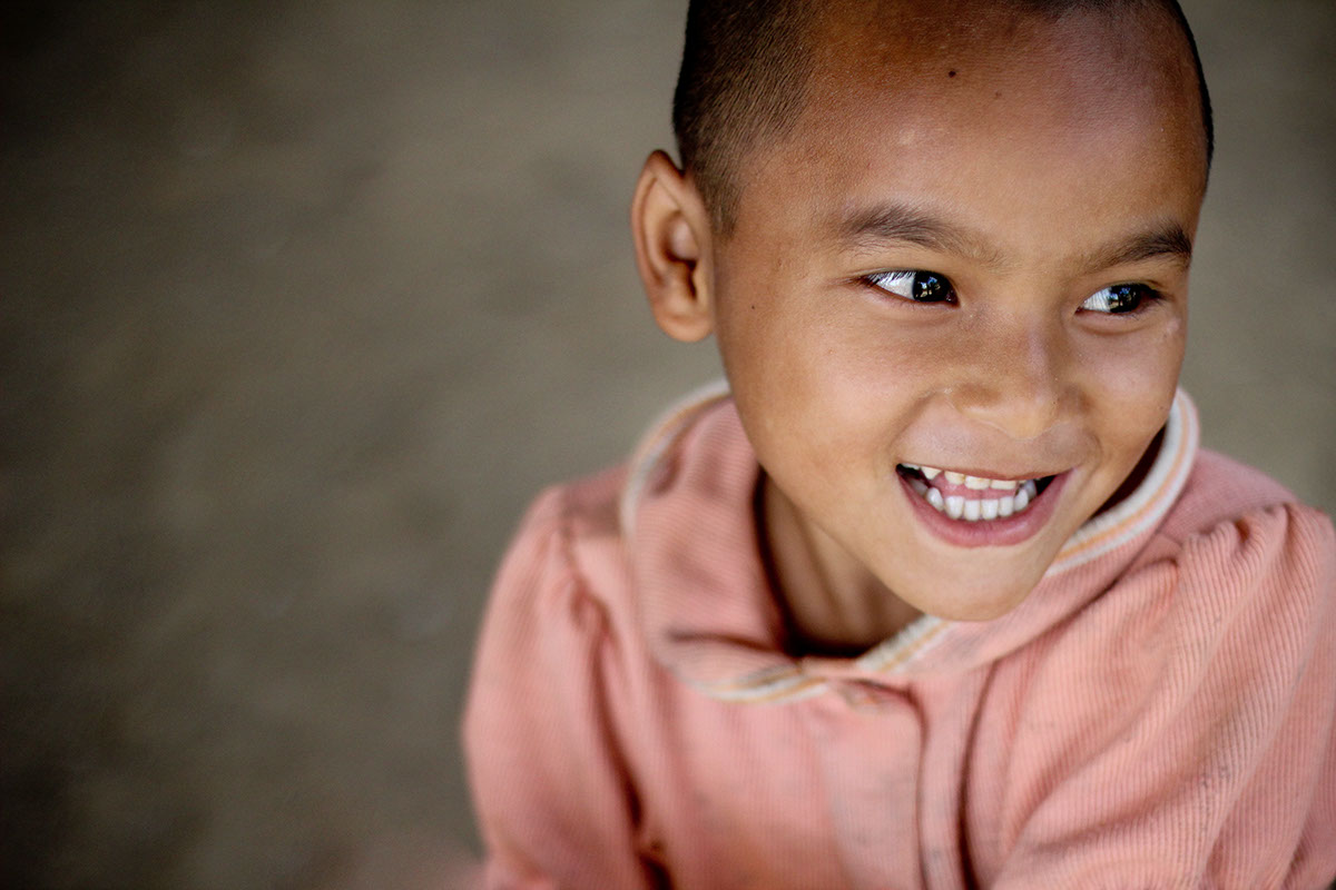 kids Thailand photo faces light tribe portrait eyes