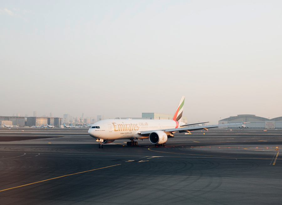 dubai airport emirates dxb Sunrise flight airplane plane Fly Emirates airfield michael gessner Airbus A380