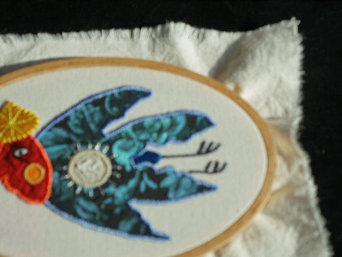 bird craft Embroidery fibre art handembroidery handmade ILLUSTRATION  Needlework textile witch