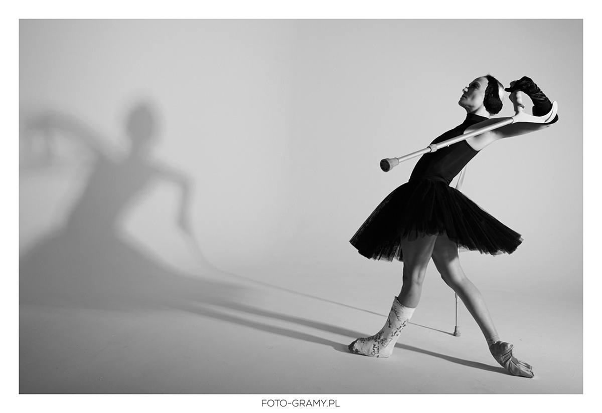 Adobe Portfolio ballerina ballet DANCE   dancer www.foto-gramy.pl Piotr Leczkowski foto-gramy.pl foto-gramy Natalia Maria Wojciechowska broken foot BrokenFootNotBrokenSpirit black swan