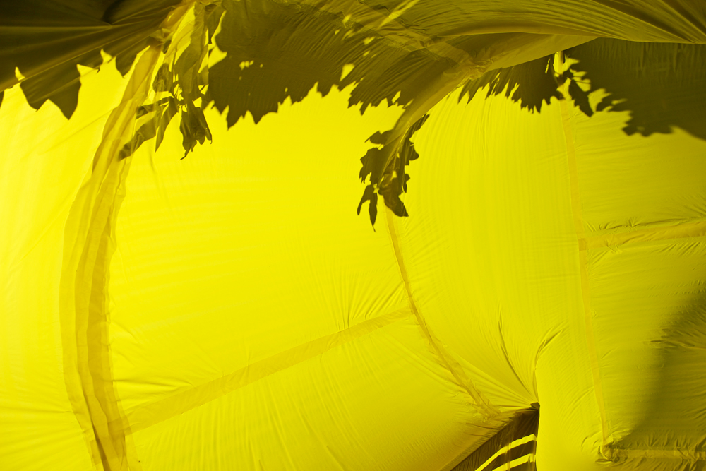 installation ephemeral air inflatable yellow Cerveira canal 180 Creative camp Tree 