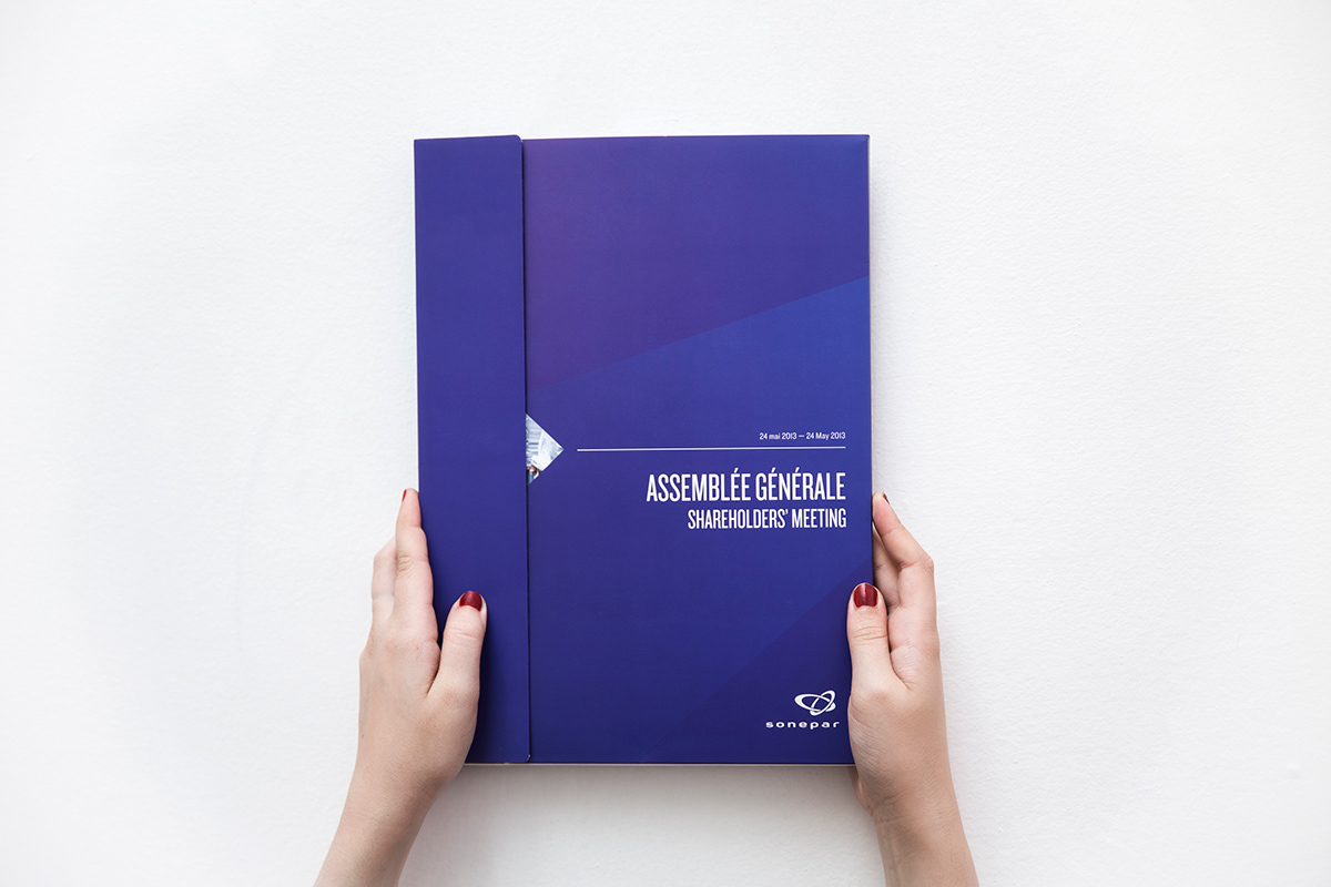 annual report rapport annuel corporate Sonepar edition direction artistique print financial
