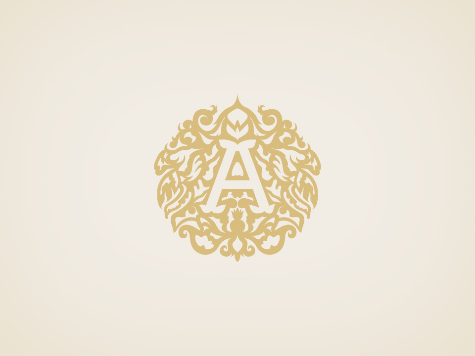 luxury decorative gilding gold foil angel traditional crest ornamental