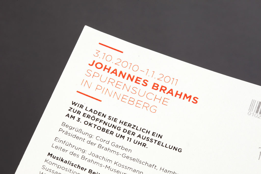 brochures poster geometry flexible logo flexible identity visual identity Exhibition  museum red Pinneberg Museum construction gotham
