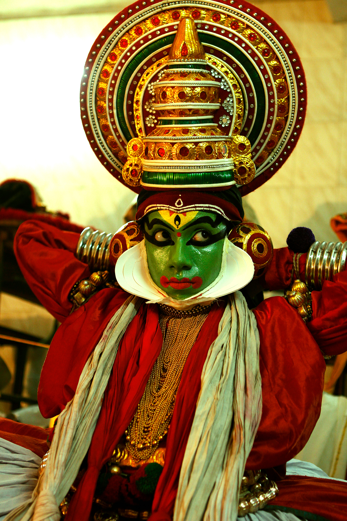 India kerala DANCE   Performance arts kathakali Make Up